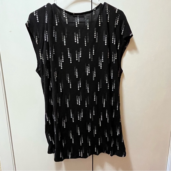 Black Apt 9 Knit V Neck Surplice Top with Circle Print, Size XL - Picture 6 of 6